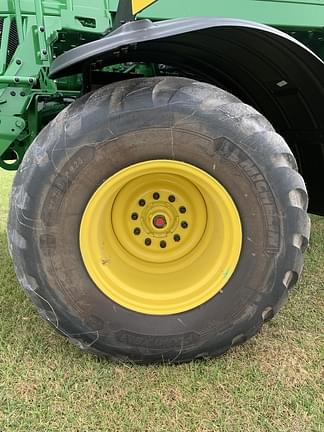 Main image John Deere 800R 9