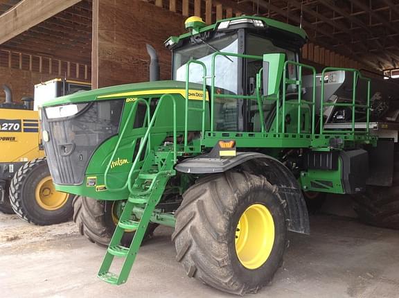 Image of John Deere 800R equipment image 1