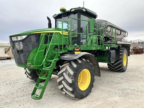 Image of John Deere 800R Primary image