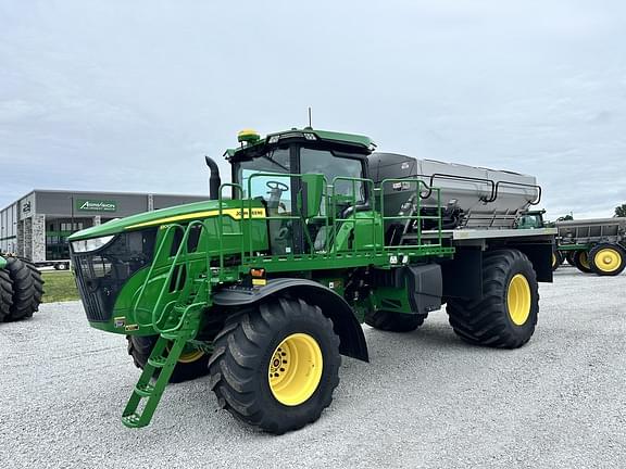 Image of John Deere 800R Primary image