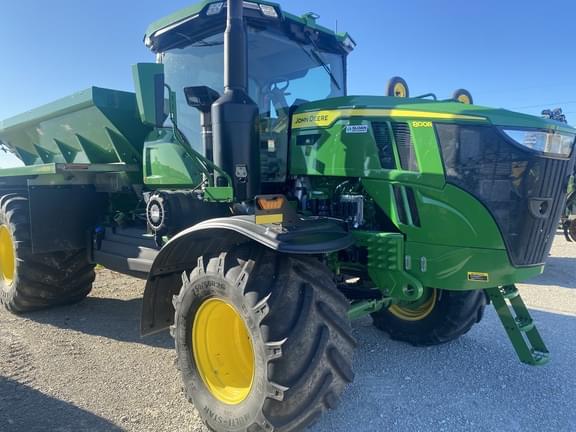 Image of John Deere 800R Primary image