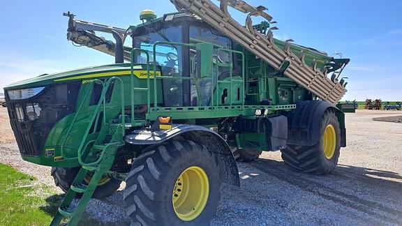 Image of John Deere 800R Primary image