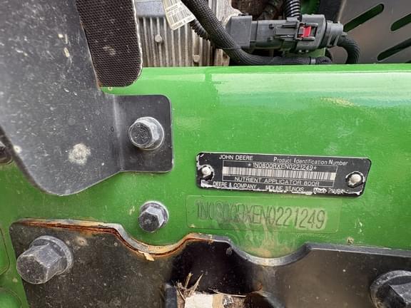 Image of John Deere 800R equipment image 1