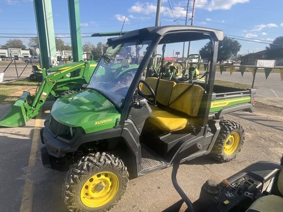 2022 John Deere Gator XUV 835E Equipment Image0
