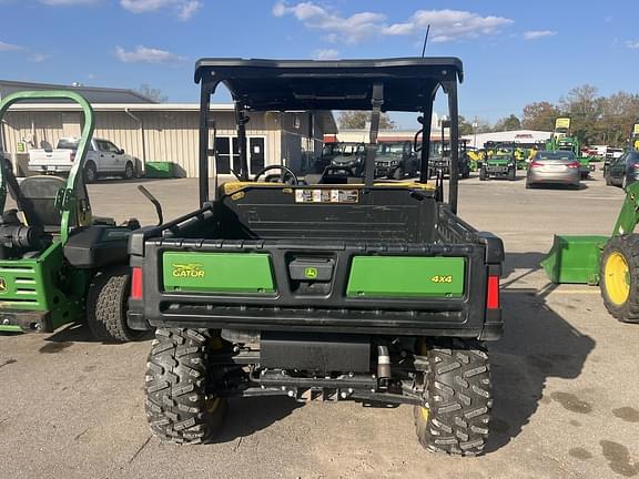 Image of John Deere Gator XUV 835E equipment image 3