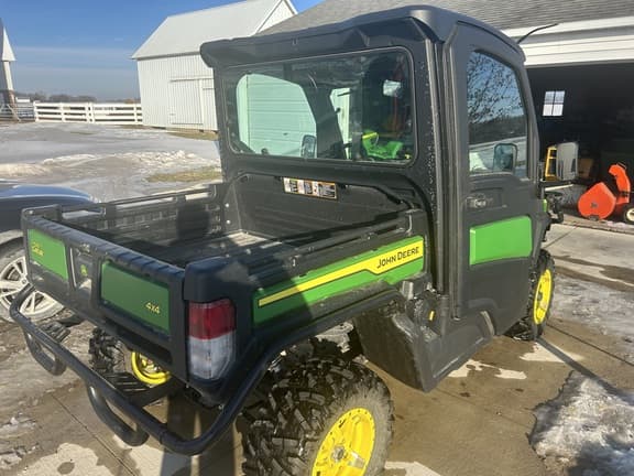 Image of John Deere XUV 835M equipment image 4