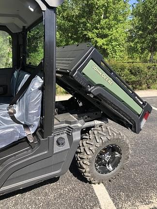 Main image John Deere XUV 835M 8