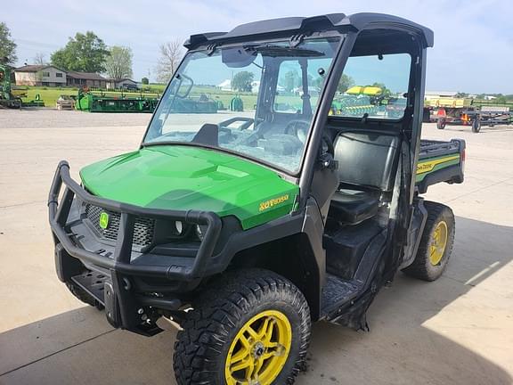 Image of John Deere XUV 835M Image 0