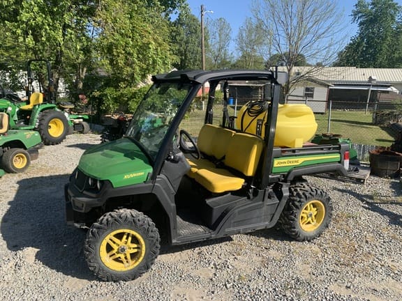 2022 John Deere XUV 835M Equipment Image0