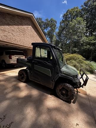 Image of John Deere XUV 835M equipment image 3