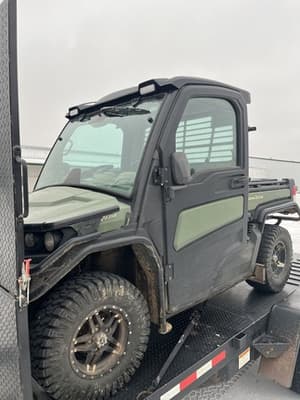 2022 John Deere XUV 835R Image