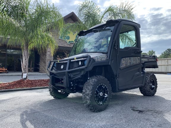 Main image John Deere XUV 835R