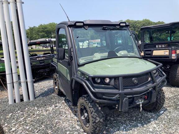 Main image John Deere XUV 835R