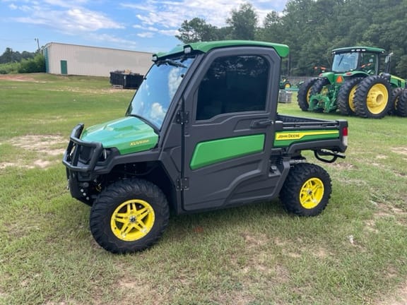 Main image John Deere XUV 835R