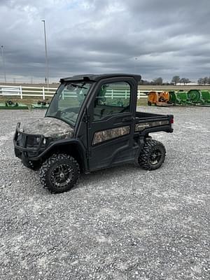 2022 John Deere XUV 835R Image