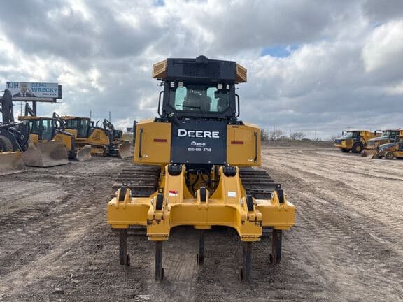 Image of John Deere 850L WLT equipment image 3