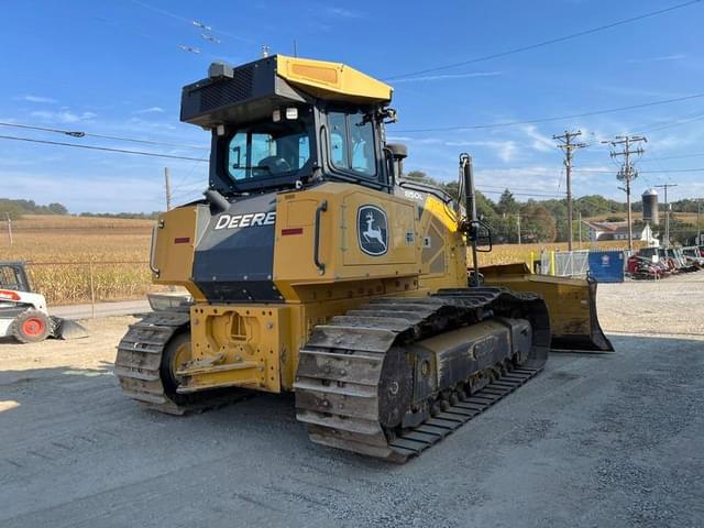 Image of John Deere 850L equipment image 4