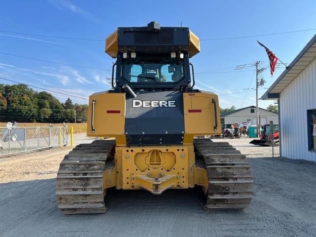 Image of John Deere 850L equipment image 3