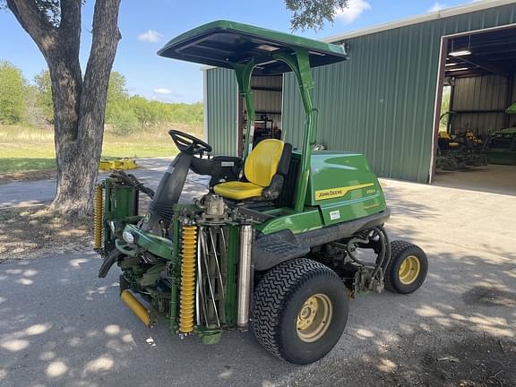 Image of John Deere 8700A Primary image