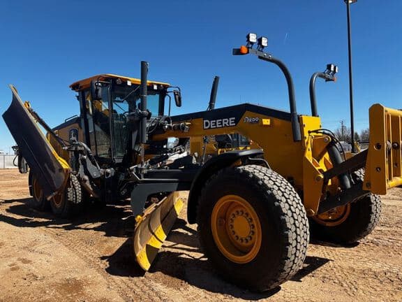 Image of John Deere 872G equipment image 4