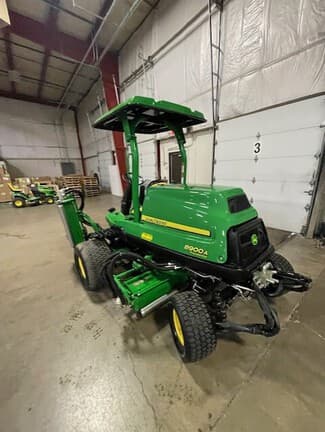 Image of John Deere 8900A equipment image 4