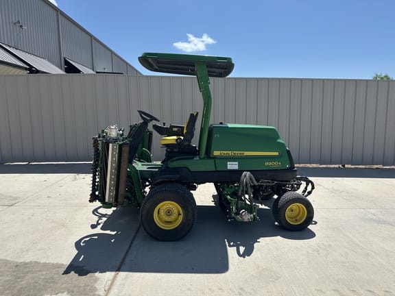 Main image John Deere 8900A