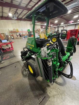 Image of John Deere 8900A equipment image 3
