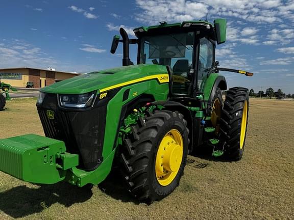 Image of John Deere 8R 230 Primary image