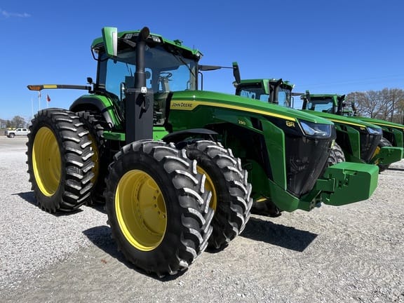 2022 John Deere 8R 230 Equipment Image0