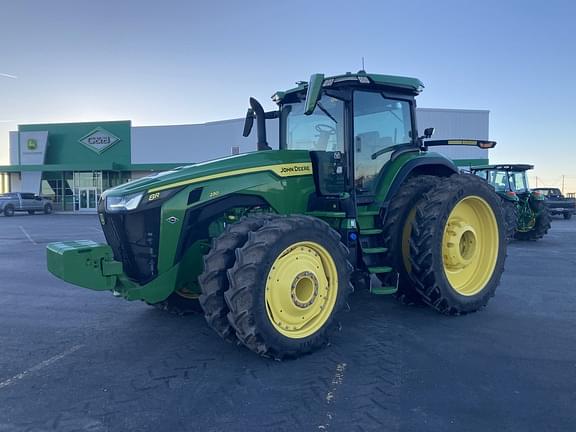 2022 John Deere 8R 230 Equipment Image0