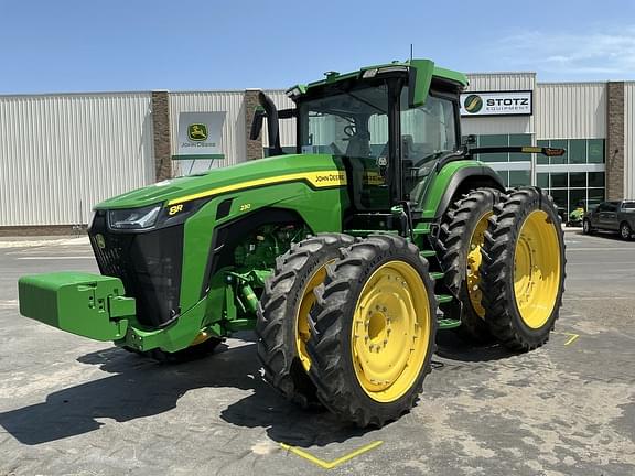 Image of John Deere 8R 230 Primary image