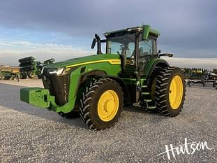 2022 John Deere 8R 230 Equipment Image0