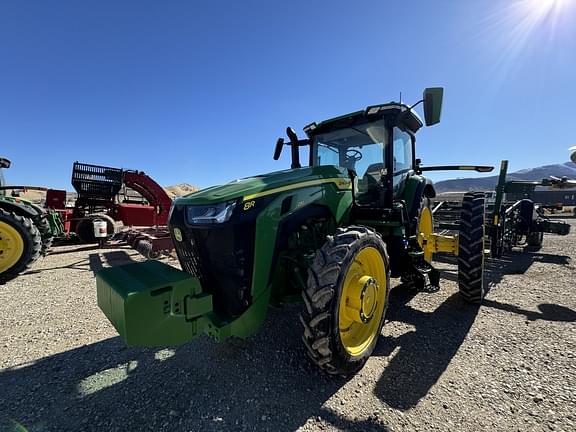 Image of John Deere 8R 230 Primary image