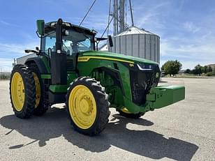 Main image John Deere 8R 230 0