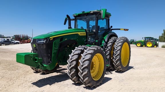 2022 John Deere 8R 230 Equipment Image0