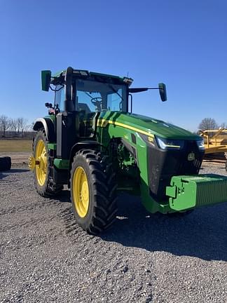 2022 John Deere 8R 250 Equipment Image0