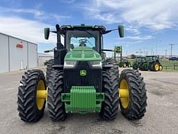 Image of John Deere 8R 250 equipment image 1