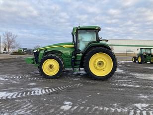 Main image John Deere 8R 250 19