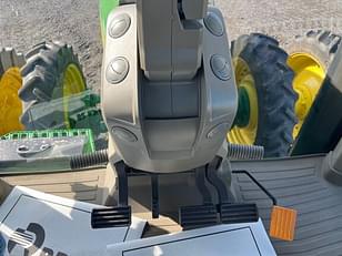 Main image John Deere 8R 250 44