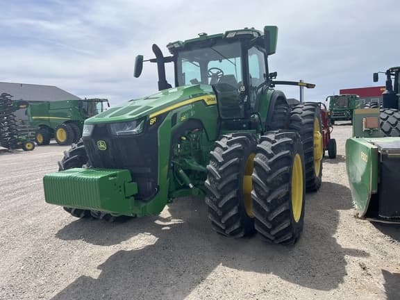 Image of John Deere 8R 250 Primary image