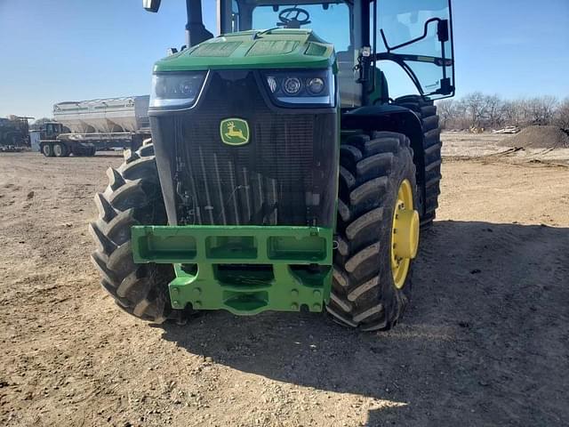 Image of John Deere 8R 250 equipment image 1