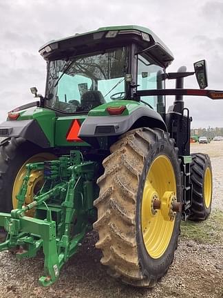 Image of John Deere 8R 250 equipment image 3