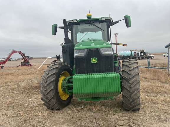 Image of John Deere 8R 250 equipment image 1