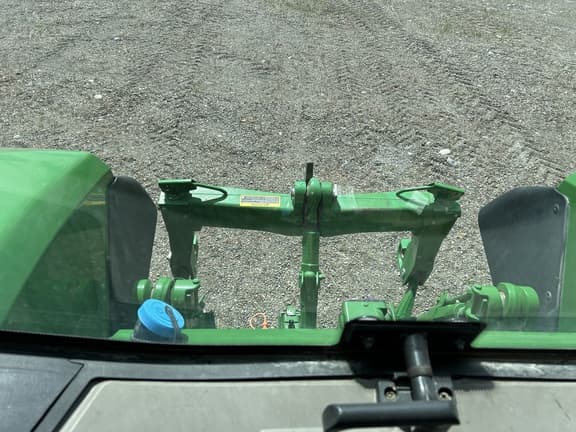 Image of John Deere 8R 250 equipment image 2
