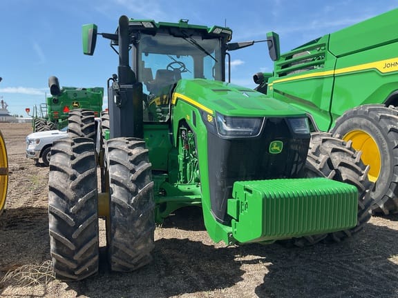 2022 John Deere 8R 250 Equipment Image0