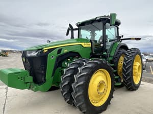 2022 John Deere 8R 250 Image