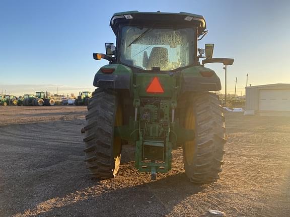 Image of John Deere 8R 250 equipment image 4