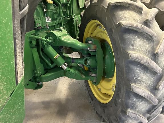 Image of John Deere 8R 250 equipment image 1