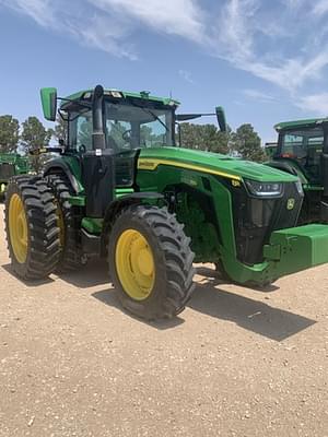 2022 John Deere 8R 250 Image