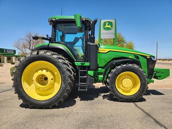Image of John Deere 8R 250 equipment image 4